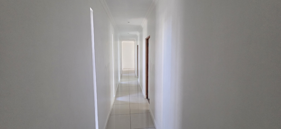 4 Bedroom Property for Sale in Minerva Gardens Northern Cape